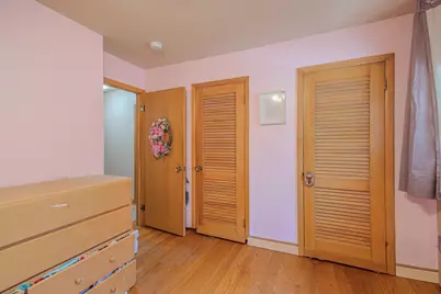 8146 W Raymond Ln, West Allis, WI 53219 - Photo 20