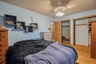 8146 W Raymond Ln, West Allis, WI 53219 - Photo 18
