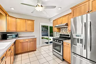 4416 N Murray Ave, Shorewood, WI 53211 - Photo 10