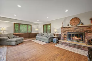 1811 W Halsey Ave, Milwaukee, WI 53221 - Photo 14