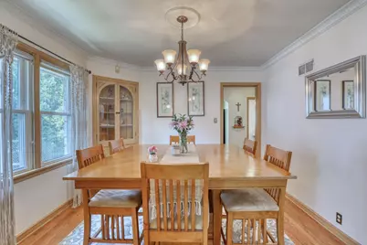 3023 N 85th St, Milwaukee, WI 53222 - Photo 8