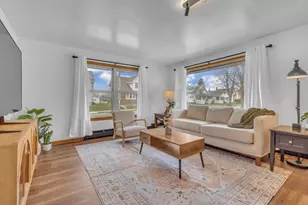 1147 Logan Ave, Sheboygan, WI 53083 - Photo 4