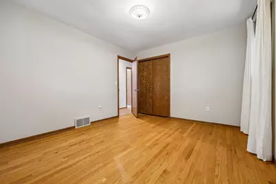 364  Robins Run, Burlington, WI 53105 - Photo 34