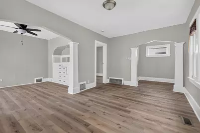 4127 N 26th St, Milwaukee, WI 53209 - Photo 2