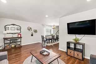2630 S Delaware Ave, Milwaukee, WI 53207 - Photo 4