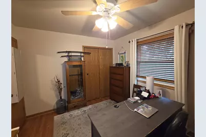 9395 S Burrell St, Oak Creek, WI 53154 - Photo 28