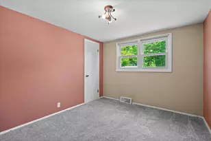 959 Laduron Dr, Mishicot, WI 54228 - Photo 14
