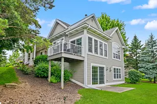 N59W17730 Meadow Ct, Menomonee Falls, WI 53051 - Photo 40