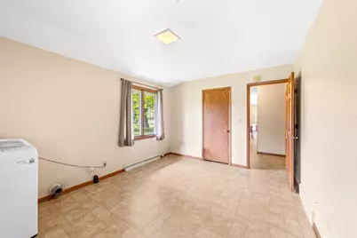 201  Roberts Dr, Mukwonago, WI 53149 - Photo 24