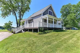 3665 E Fitzsimmons Rd, Oak Creek, WI 53154 - Photo 50