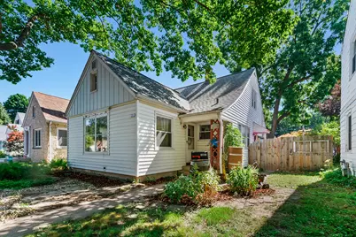 2862 N 78th St, Milwaukee, WI 53222 - Photo 1