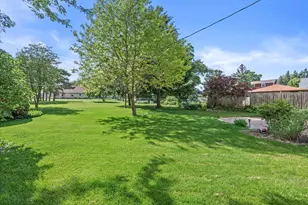112 16th Ave, South Milwaukee, WI 53172 - Photo 32