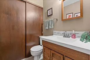 112 16th Ave, South Milwaukee, WI 53172 - Photo 20