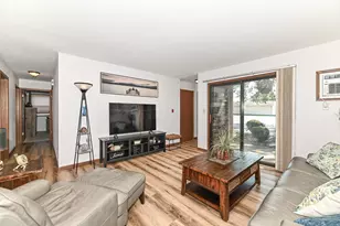 6840 Mariner Dr, Racine, WI 53406 - Photo 6