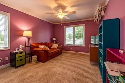 8160 S Lakeview Dr, Franklin, WI 53132 - Photo 34