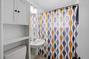 2549 S 63rd St, Milwaukee, WI 53219 - Photo 14
