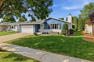 1728 Ashby Ct, Sheboygan, WI 53081 - Photo 1