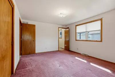 1728  Ashby Ct, Sheboygan, WI 53081 - Photo 14