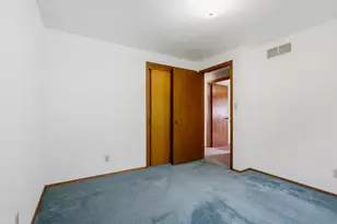 1728 Ashby Ct, Sheboygan, WI 53081 - Photo 18