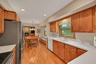 4185 Imperial Dr, Brookfield, WI 53045 - Photo 16