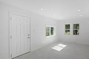 536 N 116th St, Wauwatosa, WI 53226 - Photo 16