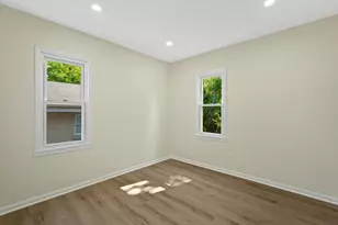536 N 116th St, Wauwatosa, WI 53226 - Photo 18