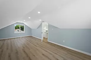 536 N 116th St, Wauwatosa, WI 53226 - Photo 24