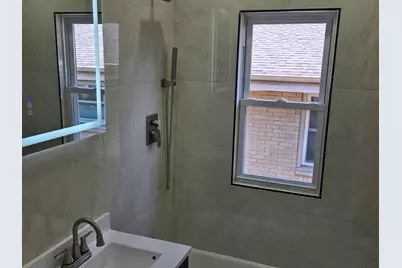 536 N 116th St, Wauwatosa, WI 53226 - Photo 6