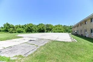 6115 South 13th Street, Milwaukee, WI 53221 - Photo 36