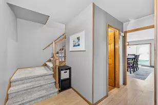 W184N8293 Tours Dr, Menomonee Falls, WI 53051 - Photo 28