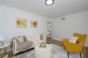 6655 N 84th St, Milwaukee, WI 53224 - Photo 14