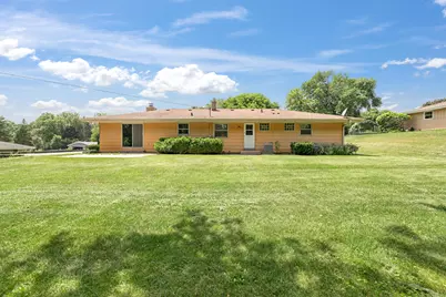 1120  Sunnycrest Dr, Brookfield, WI 53186 - Photo 22