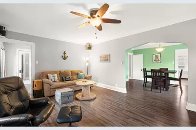 2104  45th St, Kenosha, WI 53140 - Photo 6