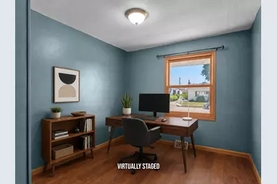 1526 S 24th St, Manitowoc, WI 54220 - Photo 16