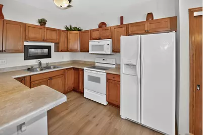 21834 N Weather Edge Cir #G, Lannon, WI 53046 - Photo 20