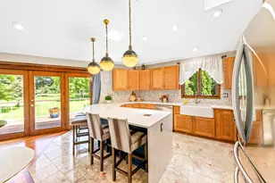 24026 W Oakwood Ln, Racine, WI 53139 - Photo 14