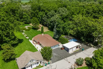 24026 W Oakwood Ln, Racine, WI 53139 - Photo 48