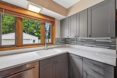 618  Fair St, West Bend, WI 53090 - Photo 16