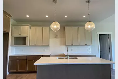 W261N6831  Prairie Haven Ct, Lisbon, WI 53089 - Photo 6