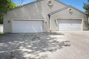 437 Swanson Ct, Twin Lakes, WI 53181 - Photo 2