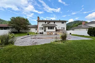 422 28th St, La Crosse, WI 54601 - Photo 4