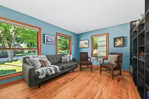 3222 N 82nd St, Milwaukee, WI 53222 - Photo 6