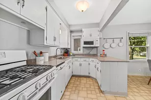 3222 N 82nd St, Milwaukee, WI 53222 - Photo 10