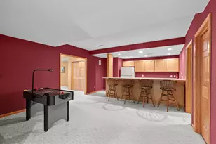 W260N2961 Steeplechase Dr, Pewaukee, WI 53072 - Photo 32
