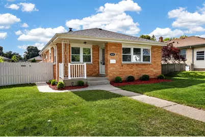 4629 N 77th St, Milwaukee, WI 53218 - Photo 2