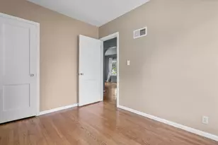 W164N8426 Hiawatha Ave, Menomonee Falls, WI 53051 - Photo 18