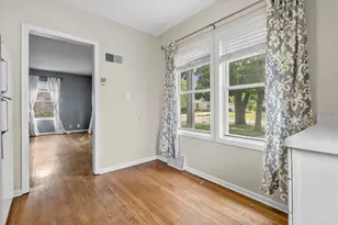 W164N8426 Hiawatha Ave, Menomonee Falls, WI 53051 - Photo 6