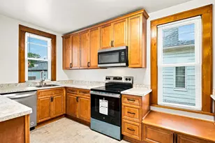 905 Manitoba Ave, South Milwaukee, WI 53172 - Photo 14