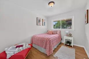 10529 W Caldwell Ave, Milwaukee, WI 53225 - Photo 10