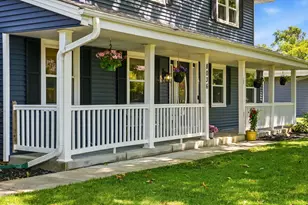 8036 S 77th St, Franklin, WI 53132 - Photo 2
